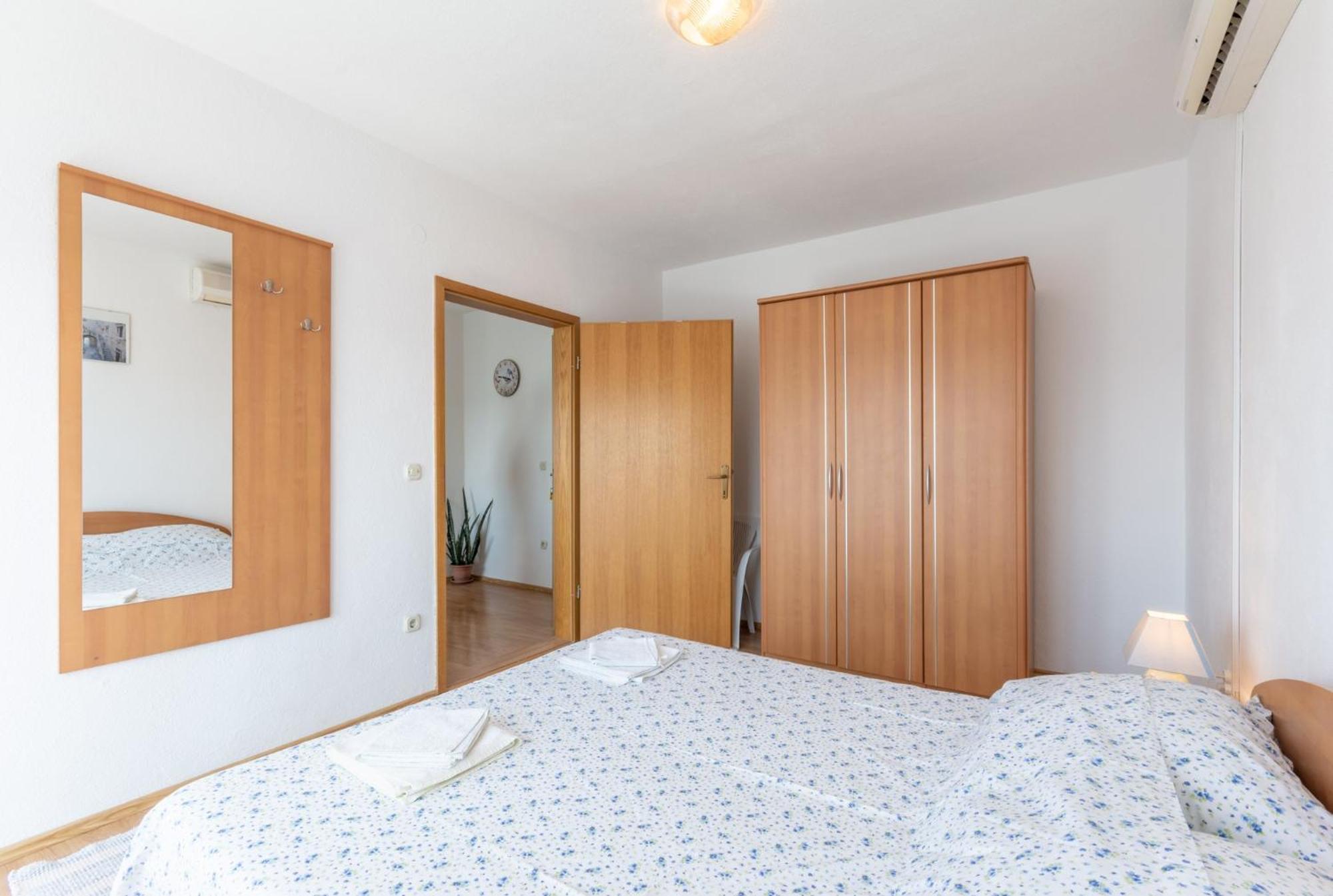Apartments Mimi Trogir Habitación foto